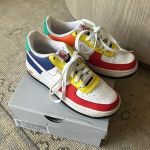 Nike Air Force 1 LV8 Big Kid Size 4Y Rubik’s Cube